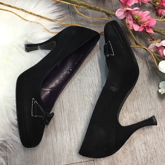 Donald J Pliner Couture Dame Suede Bow Heels - Picture 3 of 5